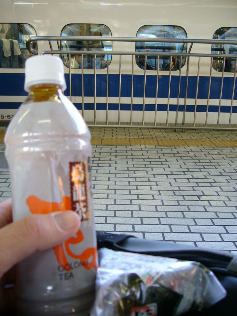 482 - Breakfast before Shinkansen 🚅 ride. Not beer this time. And again, I didn't make a record of where I was going, so let's look in the picture numbers to figure that out.