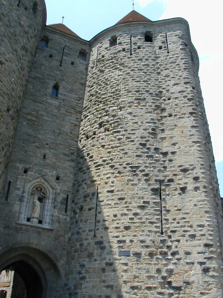 117-Carcassone protection tower.JPG