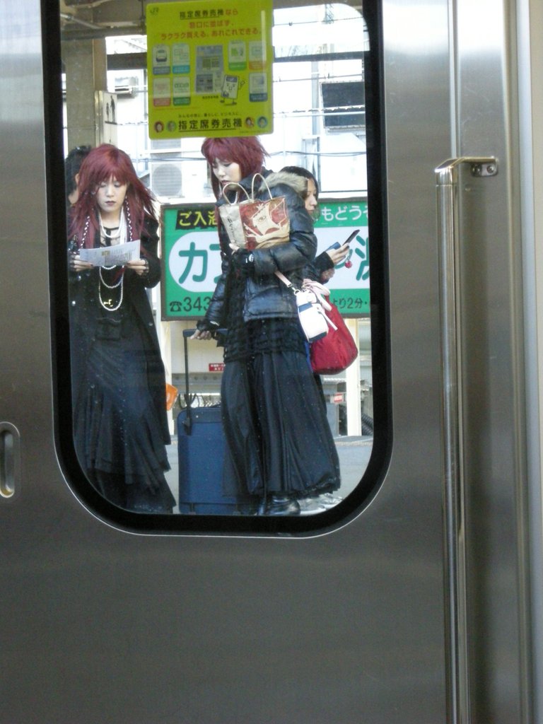 169-Tokyo redhairs.JPG