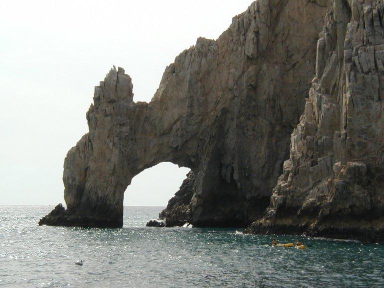 Cabo Arch.JPG