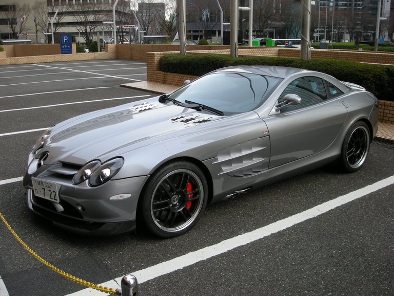 172-McLaren SLR.JPG