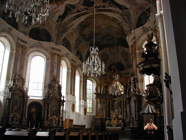 200-Inside old Mainz church.JPG