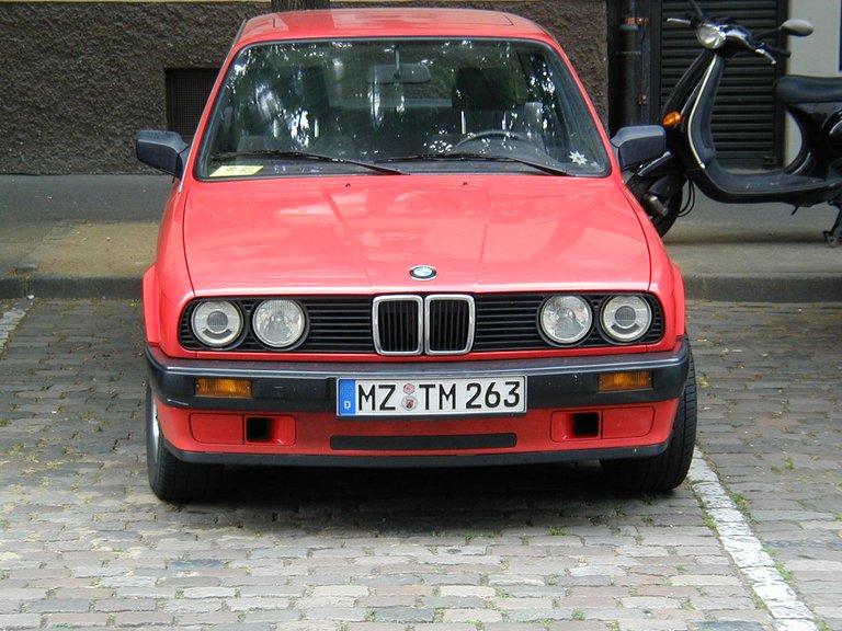 205-European ellipsoid headlights.JPG