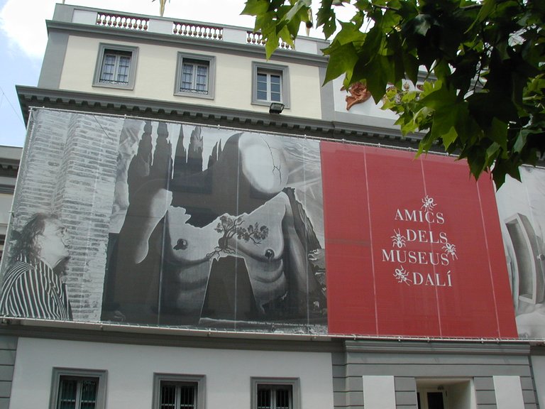 102-Display on Dali Musee in Figueres.JPG