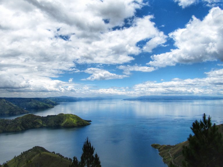 Danau Toba 02.jpeg