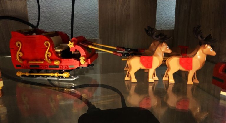 LegoSleigh.JPG