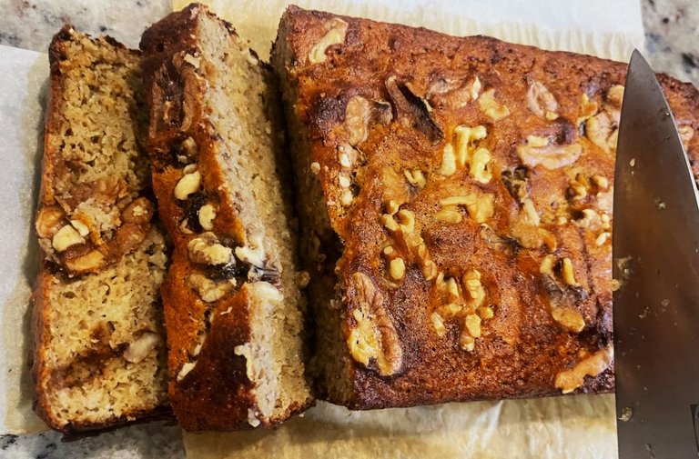 BananaOatBread.JPG