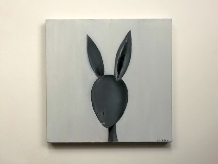 grey rabbit ok.jpg