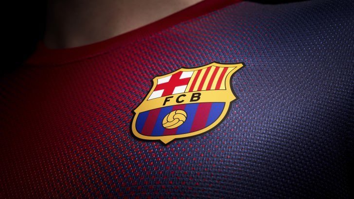 fcbarcelonalogoshirt607.jpg