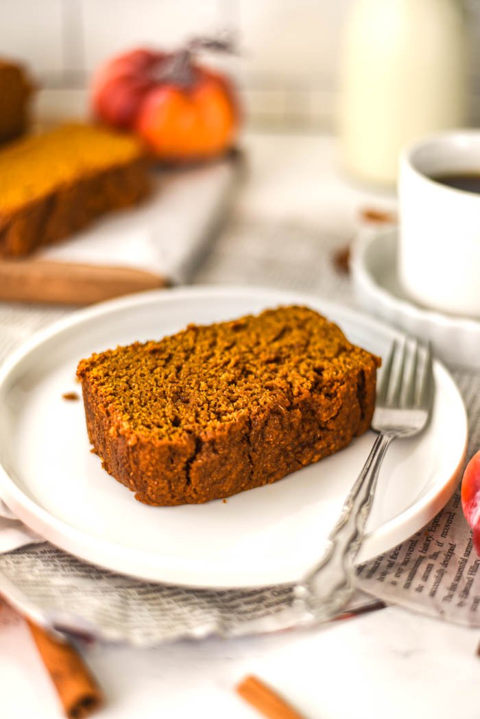 The BEST Vegan Pumpkin Bread Recipe-3.jpg