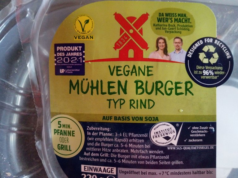 Veganer Hamburger (4).jpg