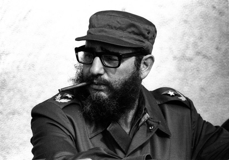 FIDEL.jpg