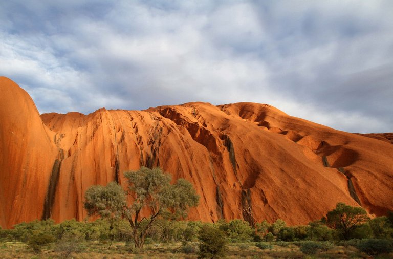 uluru-1691117.jpg