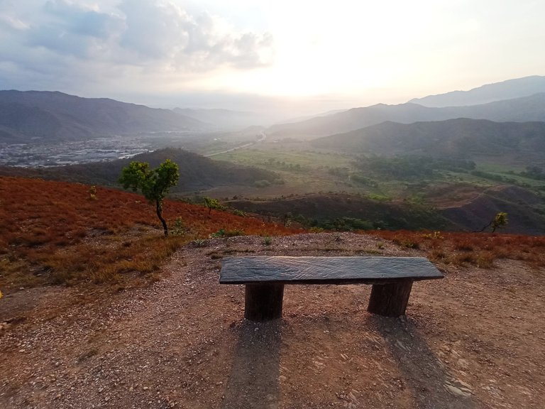 The Hiker's Space 🍃🚶🏻‍♀️ El Espacio del Senderista