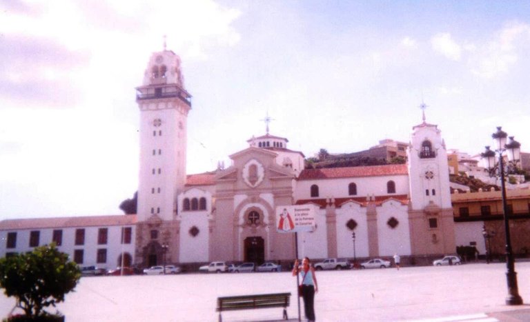 Iglesia La Candelaria.jpg