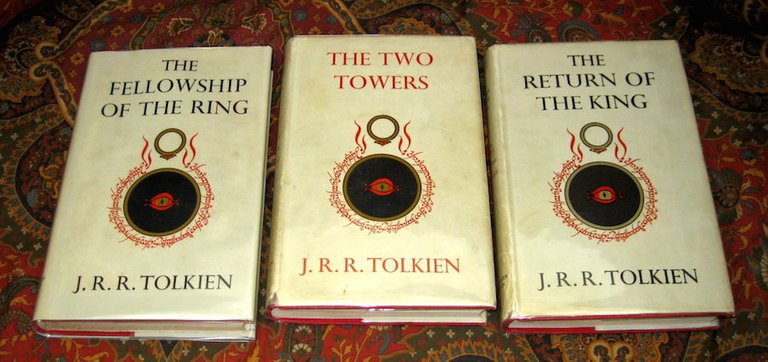001390-1 los tres libros.jpg