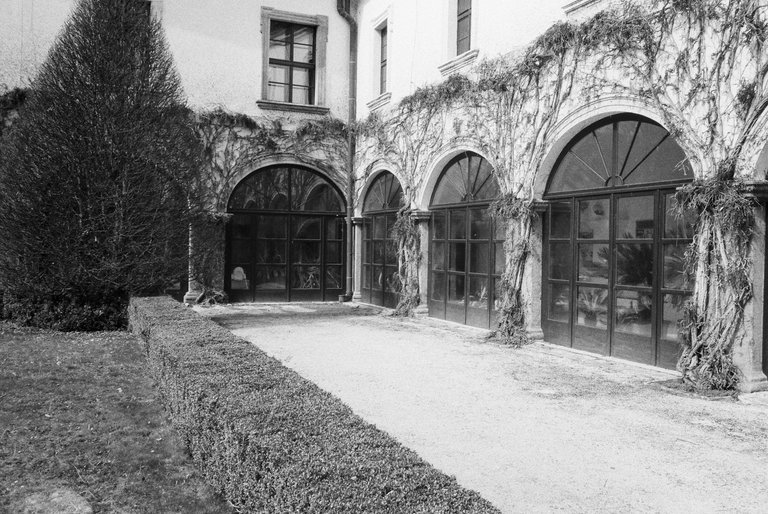 R1-03914-0031.jpg