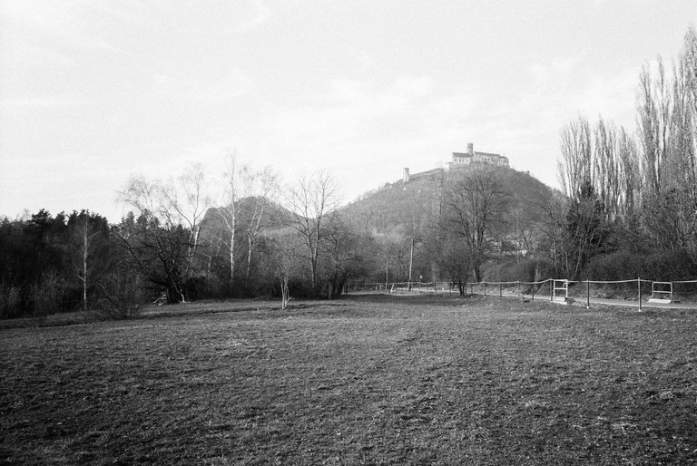 R1-03914-0012.jpg