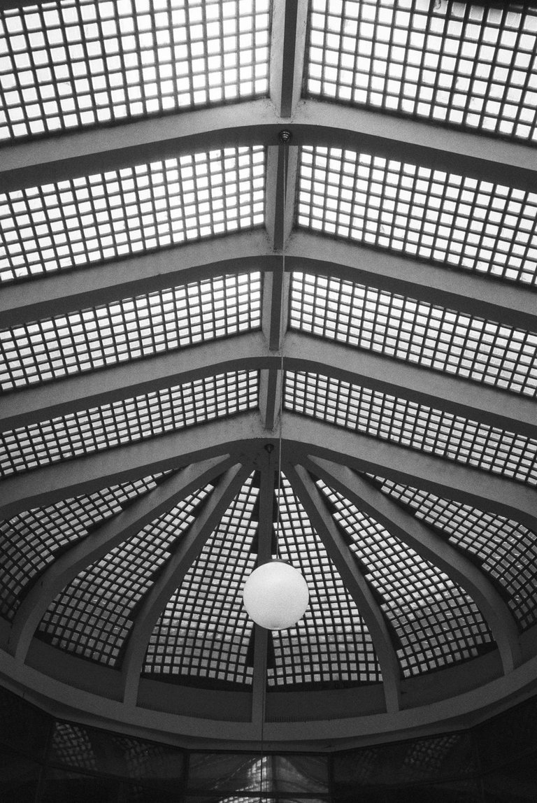 R1-03900-0018.jpg