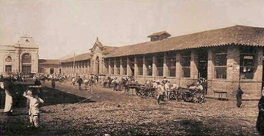 Plaza_de_Mercado_1920_(Fachada)-Medellin.jpg