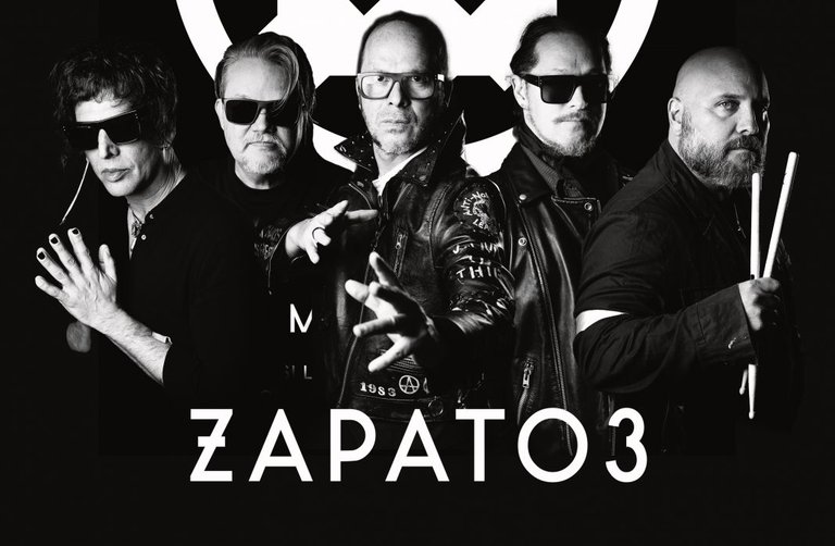 httpsmundour.comwp-contentuploads202507zapato-3-1.jpg.jpg
