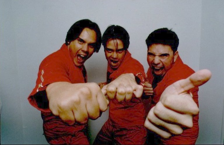 httpscerebrosexprimidos.com.vela-puta-electrica.jpg