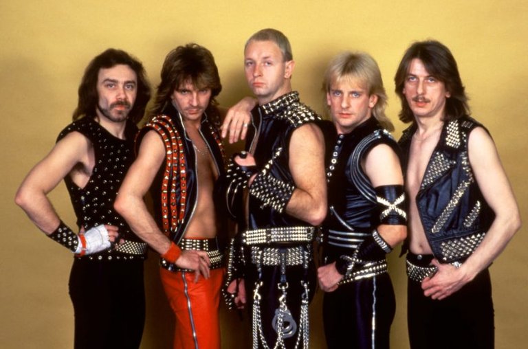 httpsestacionk2.comwp-contentuploads202107judas-priest-box-set-edicion-especial-50-heavy-metal-years-2-920x608-1.jpg.jpg