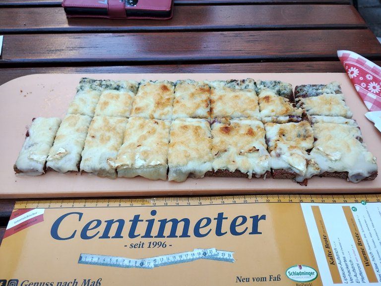 Centimeter bread