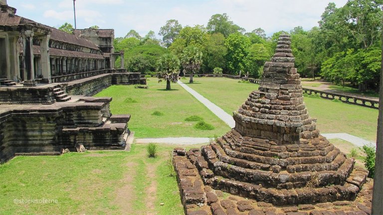 ANGKOR 59.jpg