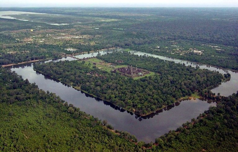 ANGKOR WAT AERIAL VIEW.jpg