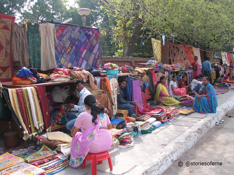 delhi market.jpg