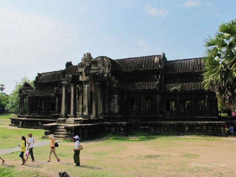 ANGKOR 19.jpg