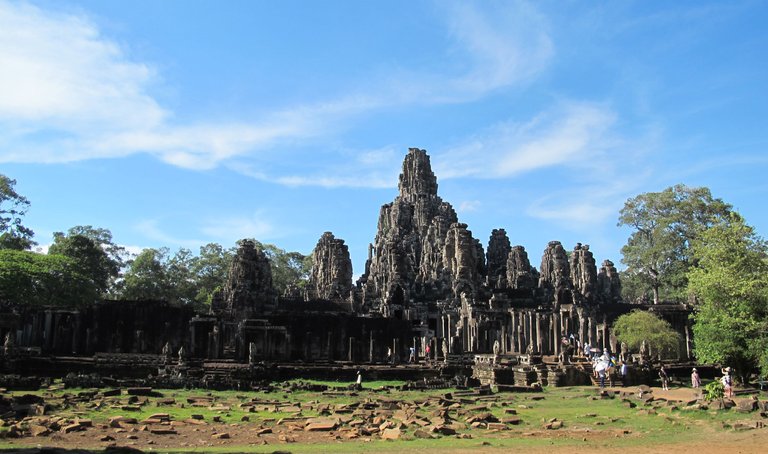 BAYON 05.jpg