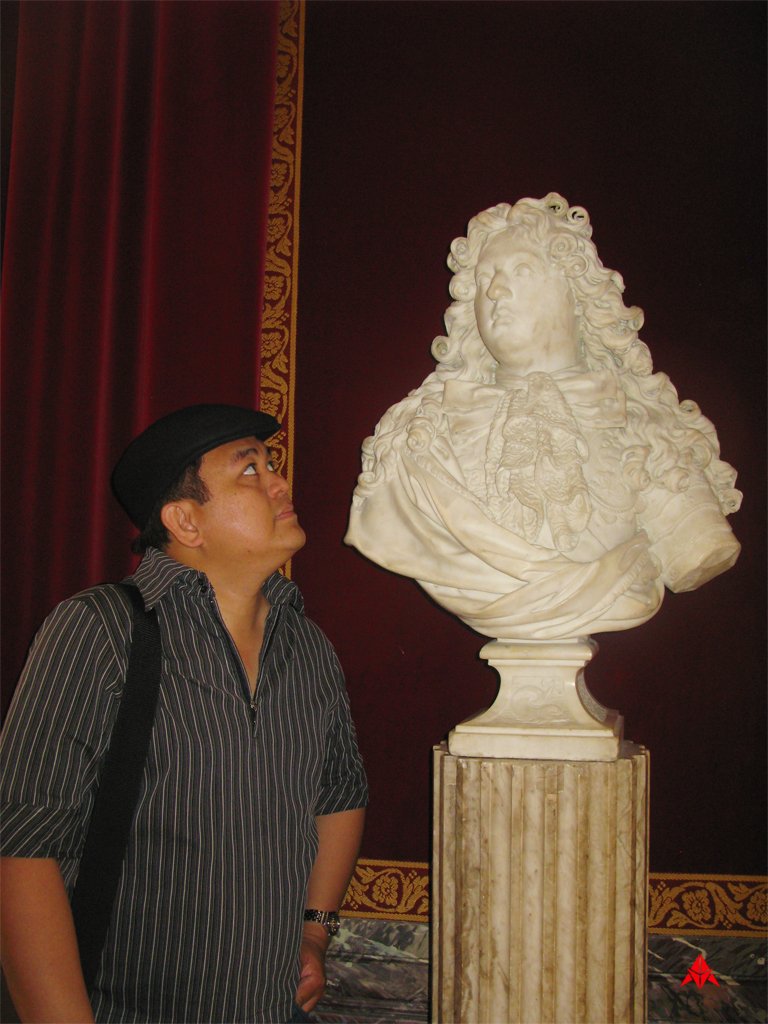 VERSAILLES 16.jpg