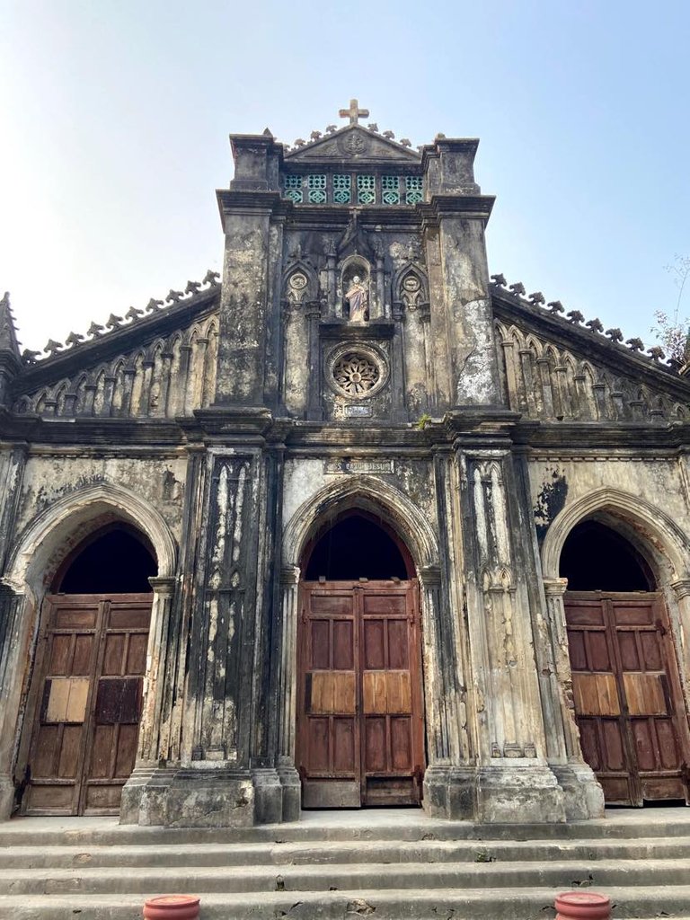 Cathédrale de Tùng Sơn-the Tung Son church