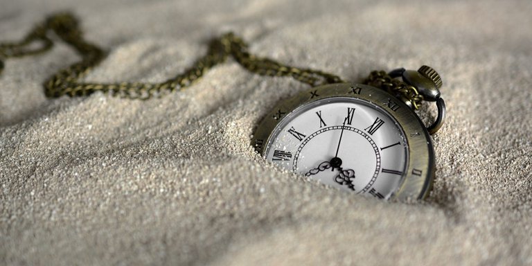 pocket-watch-3156771_1920-1280x640.jpg