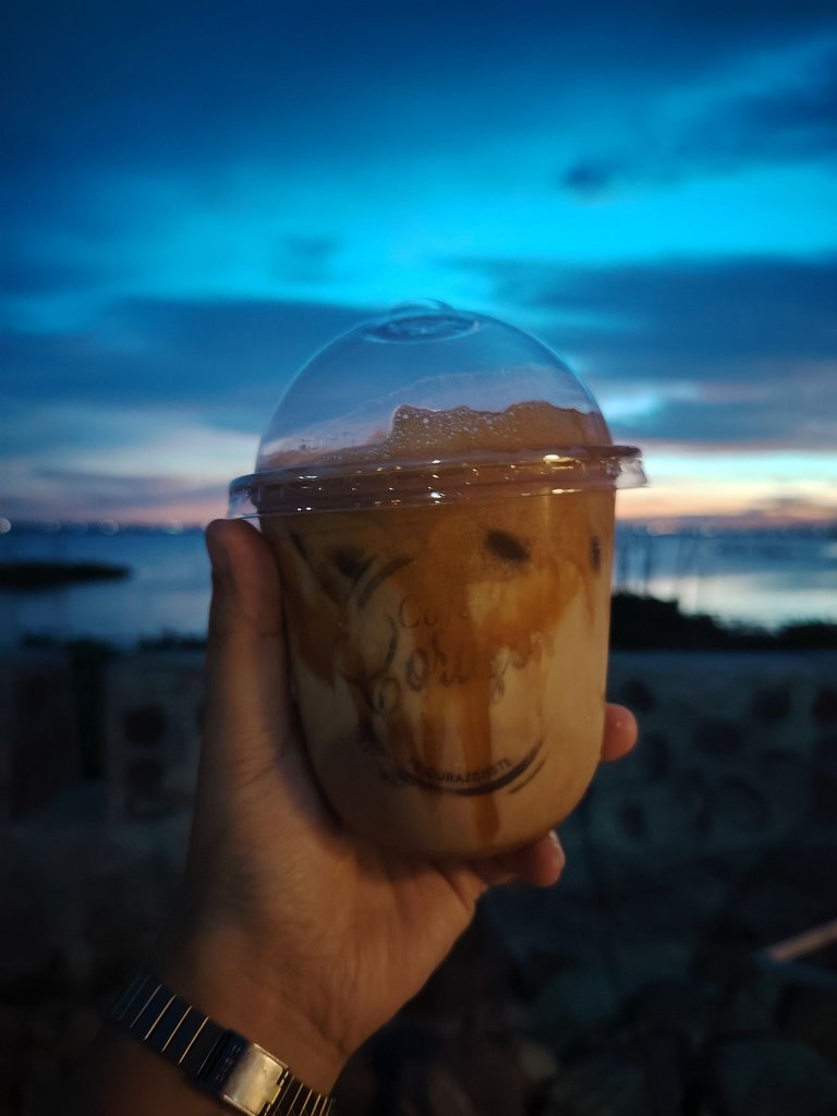 Caramel Macchiato & Sunset Skies at Lunsad Blvd. 
