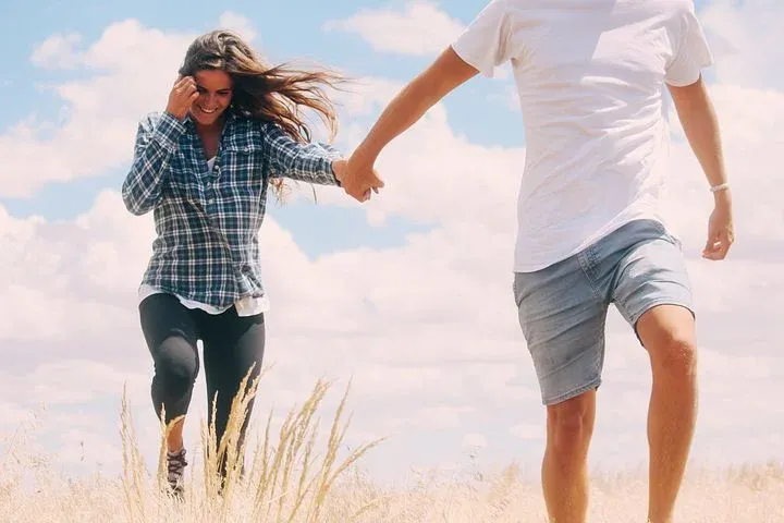 couple-1869206__480.webp