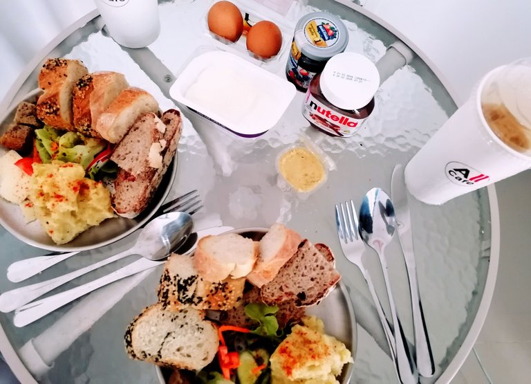 breakfast 3.jpg