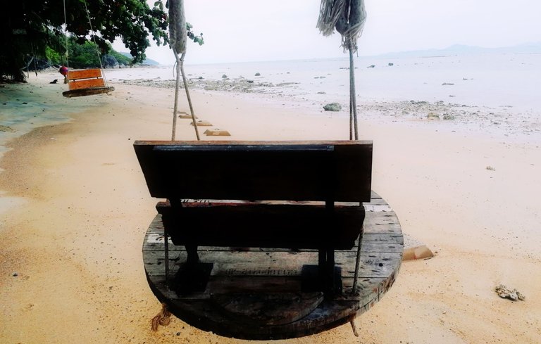oxa beach party area koh phangan 14.jpg