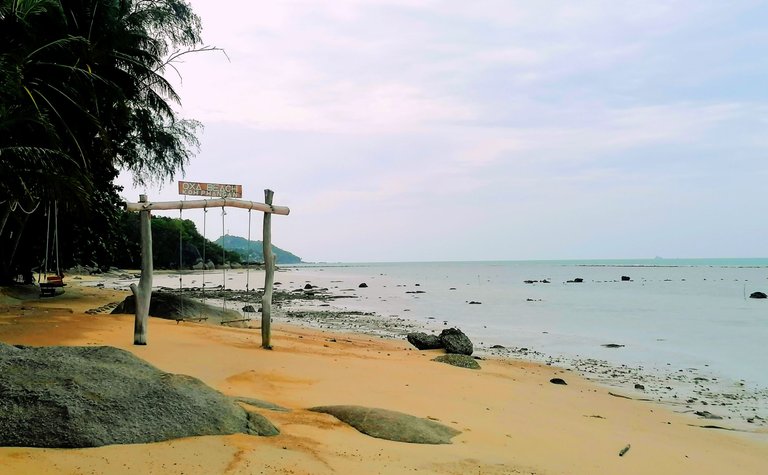 oxa beach party area koh phangan 4.jpg