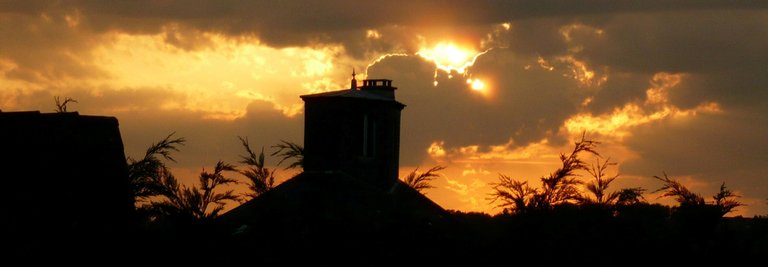 20090501 Coucher Soleil de notre fenêtre 1.JPG