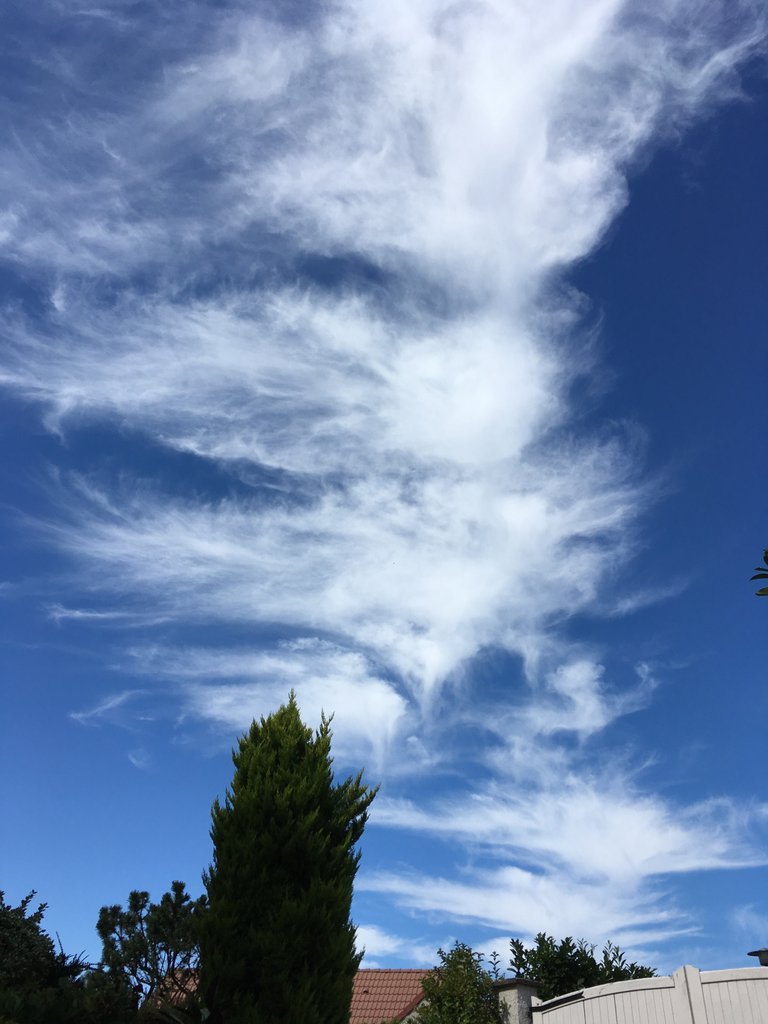 201808  vu de terrasse nuages 01.JPG