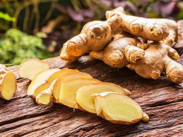 UK_fresh-ginger-harvested.jpg