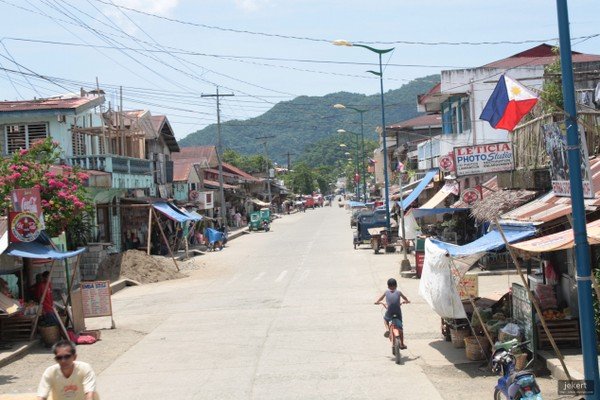 caramoan-town-center.jpg