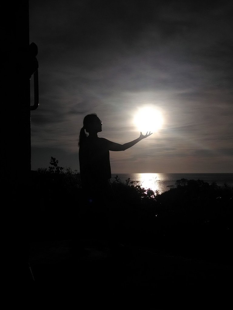 malapascua lighthouse sunset.jpg