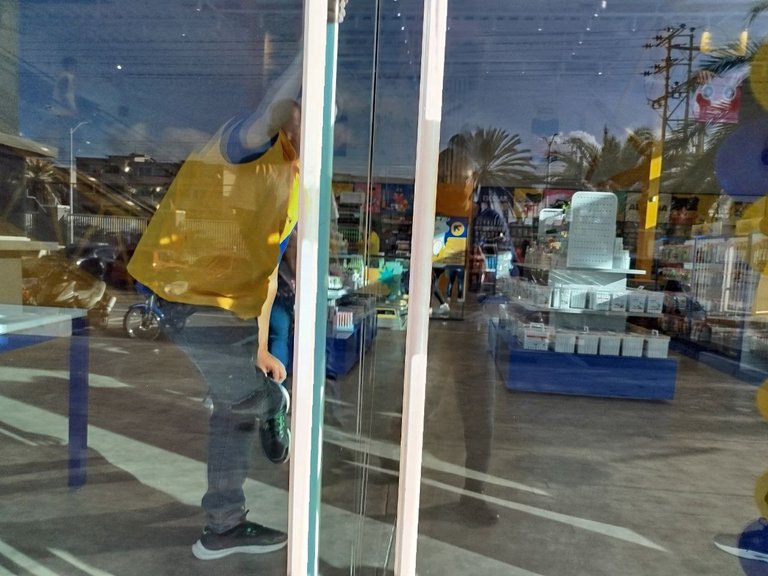 c.jpg