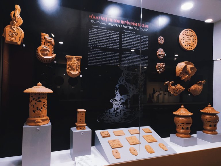 Traditional handcraft pottery of XU QUANG