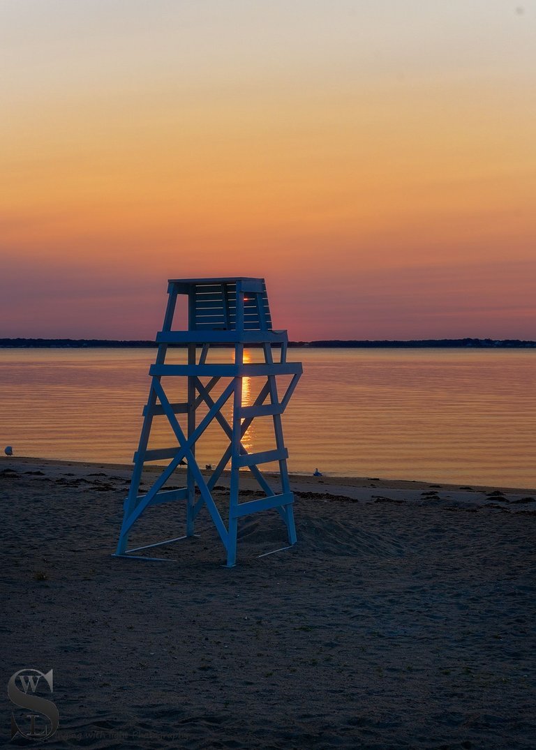 lifeguard tower-3.jpg