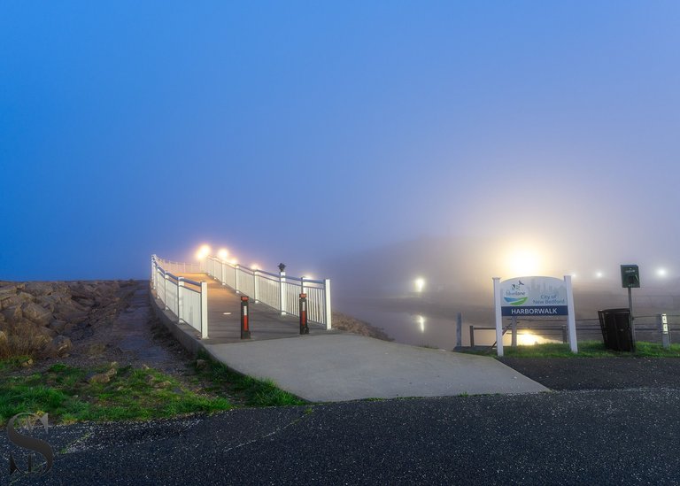 harbpr walk foggy-3.jpg